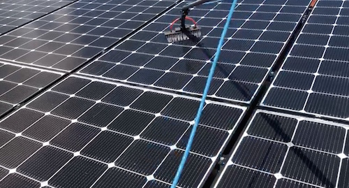 photovoltaikreinigung-nuernberg-solar-panel-cleaning
