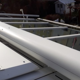 wintergarten-dach-in-erlangen-nach-der-fensterputzen-2026